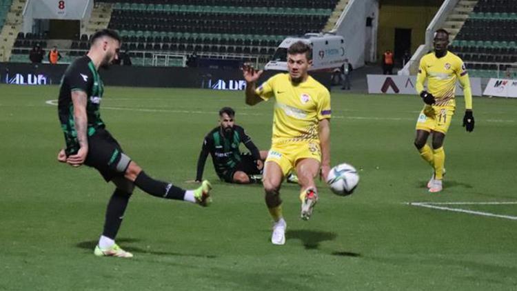 4 gollü maçta Denizlispor ile Eyüpspor yenişemedi