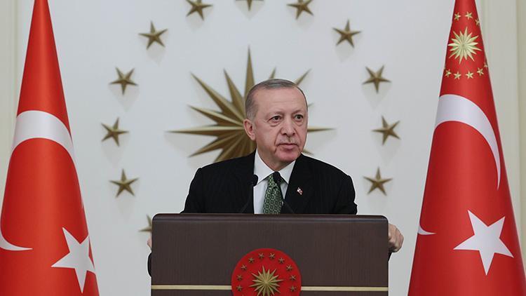 Son dakika... Cumhurbaşkanı Erdoğanın sağlığına yönelik hakaret içerikli paylaşımlara 4 gözaltı