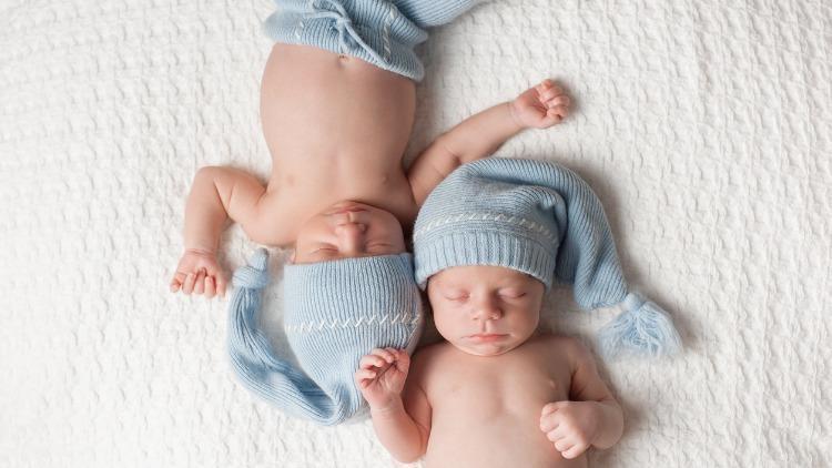 İkiz bebek nasıl olur, belirtileri nelerdir İşte ikiz bebek ihtimalini artıran farktörler