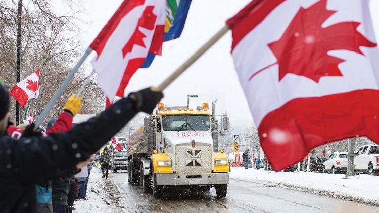 Ottawa’da aşı karşıtlığı OHAL getirdi