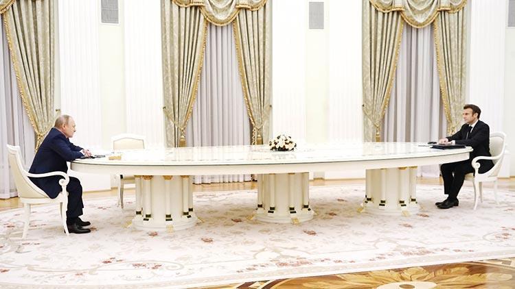 Dünya ‘Rus usulü diyalogu’ konuşuyor: Macron’un masa sınavı