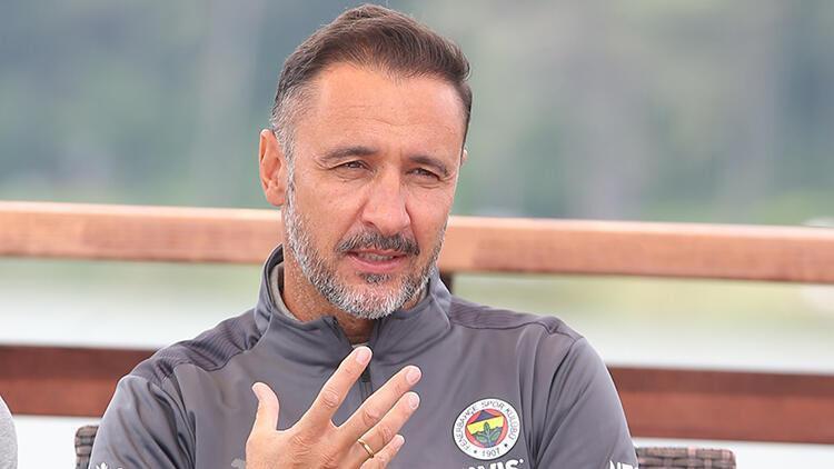 Fenerbahçenin eski teknik direktör Vitor Pereira, Corinthians ile anlaşmaya yakın