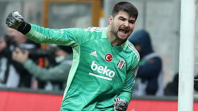 Beşiktaşın altın eldiveni Ersin Destanoğlu Son 2 yılda 6 penaltı...