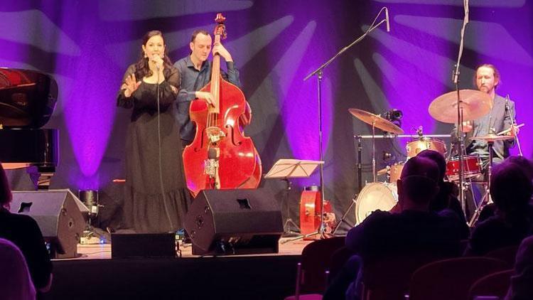 Ayça Miraç’tan muhteşem konser