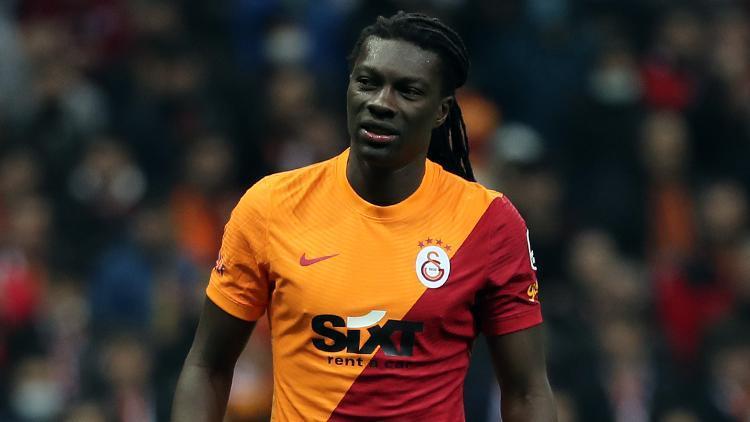 Galatasarayda Bafetimbi Gomis: Karşımızdaki Galatasaray hasta bir aslan