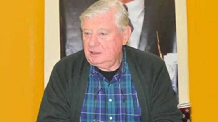 Eski bakan Onur Kumbaracıbaşı hayatını kaybetti