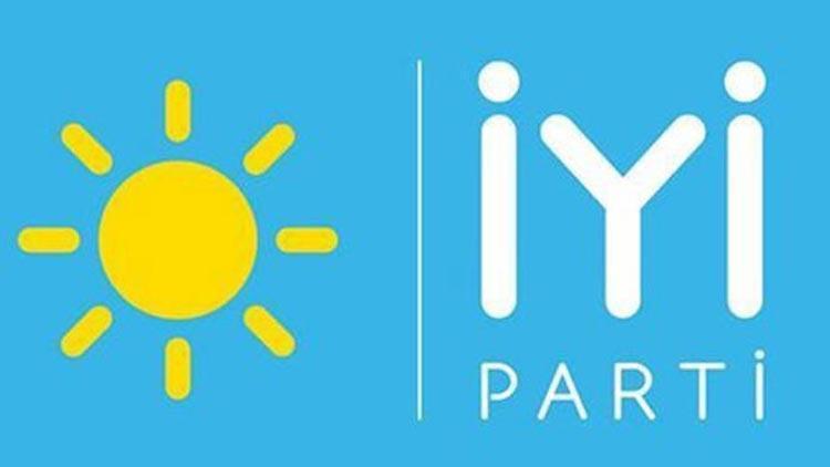 İYİ Parti Zonguldak İl yöneticileri partilerinden istifa etti