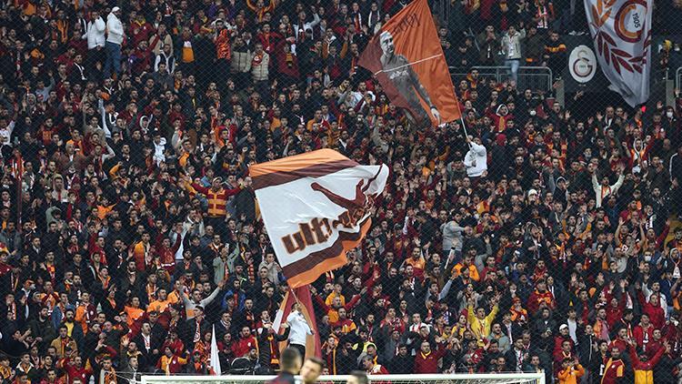 Galatasaray - Çaykur Rizespor maçında Yönetim istifa sesleri