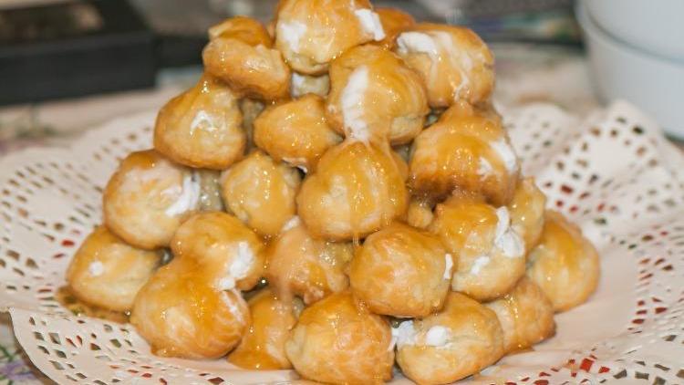 Karamelli profiterol tarifi