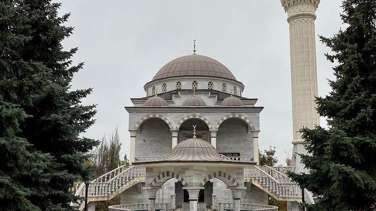 Kanuni camisinde endişeli bekleyiş