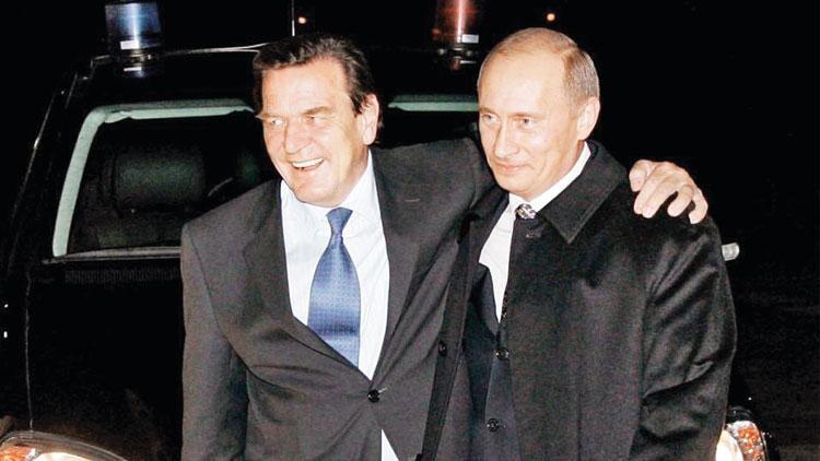 Almanya’nın elini kolunu Schröder mi bağladı