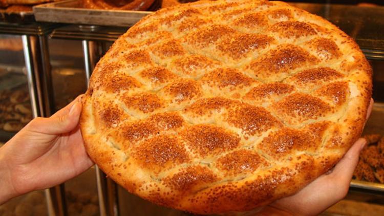 Son dakika... İstanbulda Ramazan pidesi fiyatları belli oldu