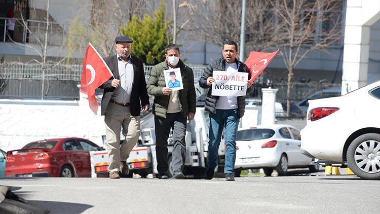 Diyarbakırdaki evlat nöbetinde aile sayısı 270 oldu