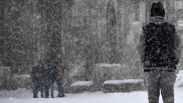 Kar yağışı ne kadar sürecek İstanbulda bugün kar yağacak mı Meteoroloji 20 Mart il il hava durumu tahminleri