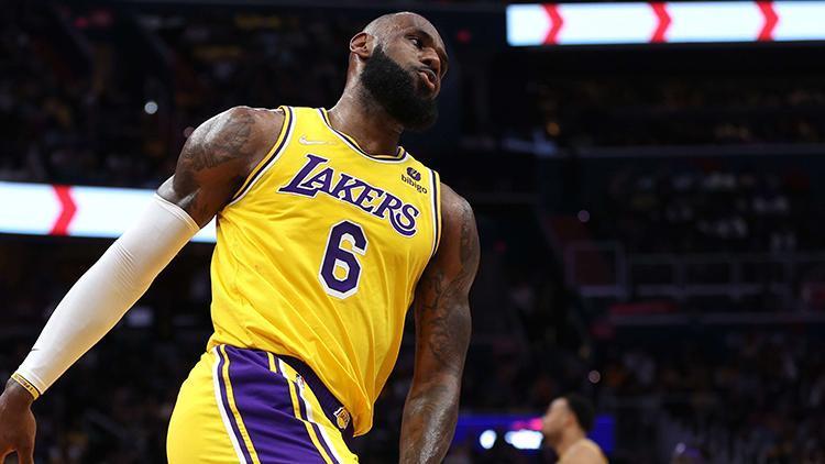 LeBron James NBA tarihine geçti En skorer 2. isim...