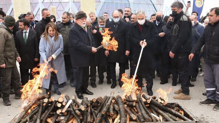 Nevruz ateşi yandı