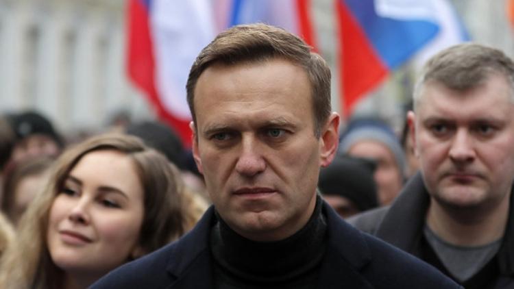 Rus muhalif lider Navalny, 9 yıl hapis cezasına çarptırıldı