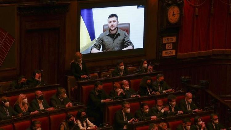 Zelenski: Ukrayna, Rus ordusu için Avrupaya açılan kapıdır