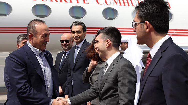 Dişleri Bakanı Çavuşoğlu Katar’a gitti