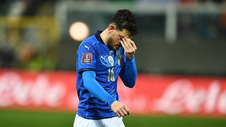 İtalya ağlıyor Son şampiyonun hezimeti manşetler