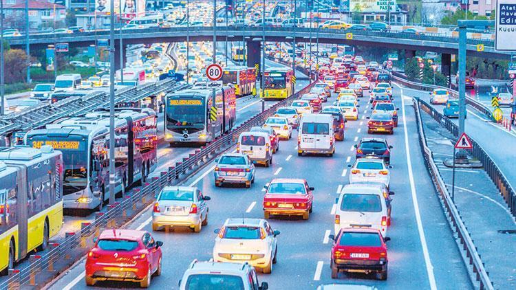 Dikkat İstanbul’da araç sayısı nüfusun dörtte biri oranına ulaştı