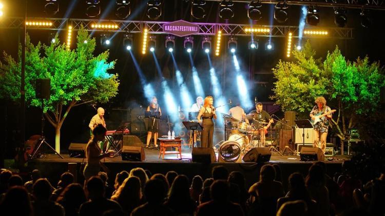 Kaş Caz Festivali farklı coğrafyalara kucak açıyor