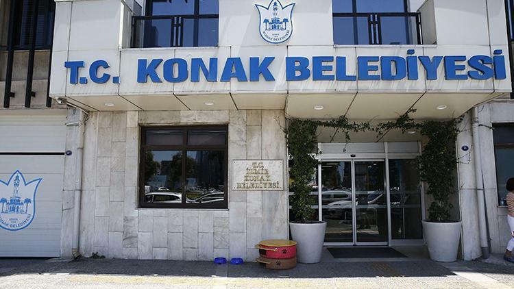 Konakta 4 belediye çalışanına rüşvet gözaltısı