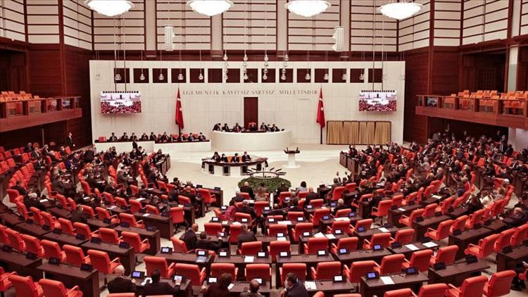 Son dakika: Seçim Kanunu teklifi Mecliste kabul edildi... Baraj yüzde 7ye düştü