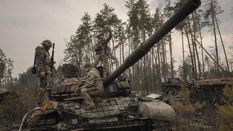 Rus ordusu Ukrayna’nın kuzey bölgelerinden çekiliyor
