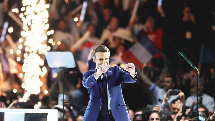 Macron’dan seçim mitingi