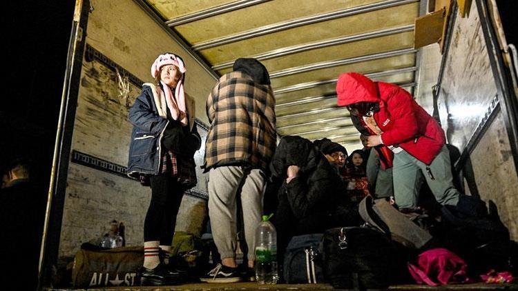 Almanya’nın çoğu Suriyeli mültecilerdense Ukraynalı mültecileri seçti