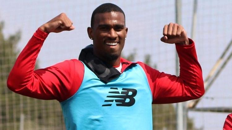 Antalyaspor’da Haji Wright’ın performansı sevindiriyor