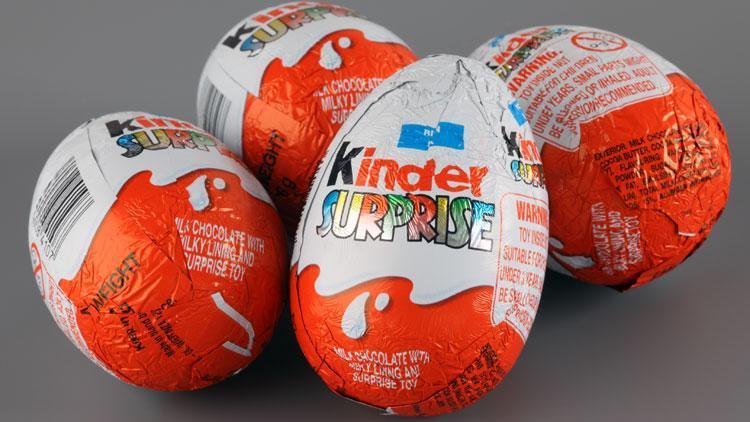 Dev markada salmonella bakterisi Kinder Surpriseler toplatılıyor