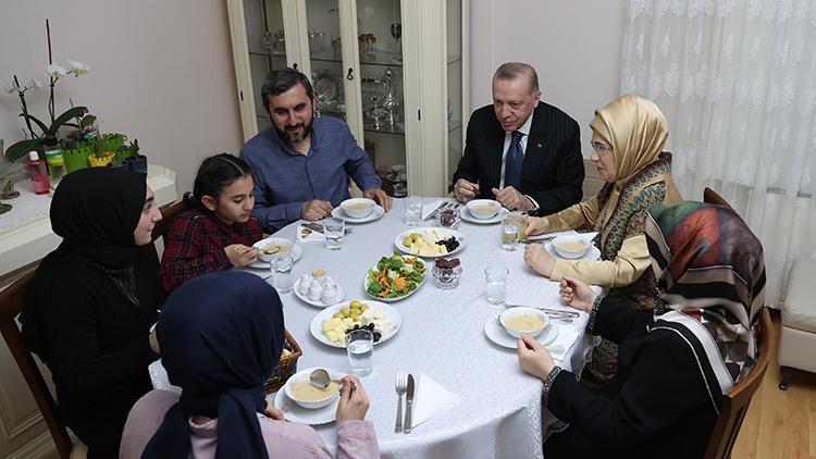 Cumhurbaşkanı Erdoğanı iftarda evinde ağırlayan Ersin Kılıçaslan: Aile ziyareti gibi oldu