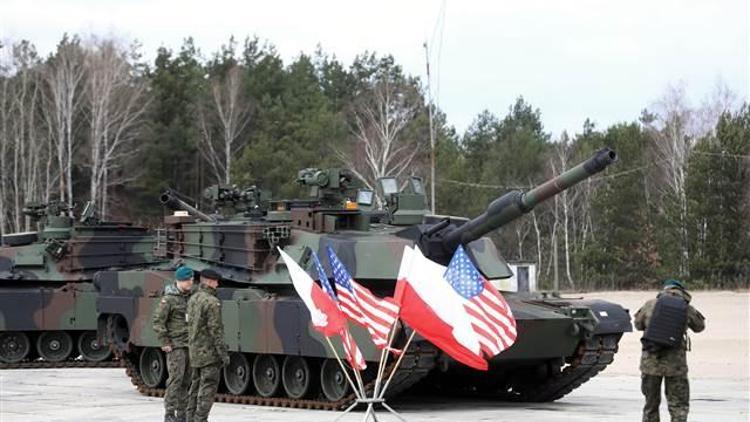 Polonya duyurdu: ABDden 250 Abrams tankı alımı için sözleşme imzalandı