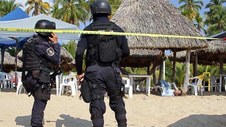 Akşam çılgın partiler, sabah kan donduran cinayetler: Cennet Cancunda can pazarı