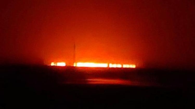 Sultan Sazlığı Milli Parkındaki yangın 10 saatte söndürüldü