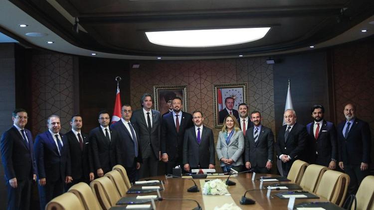 Bakan Kasapoğlu, TBF yönetimini kabul etti