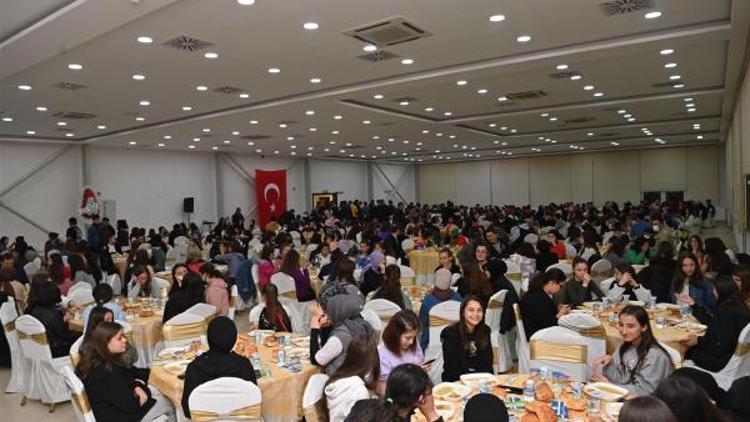 Balıkesir’de vatandaşlar Ramazan etkinliklerinde buluştu