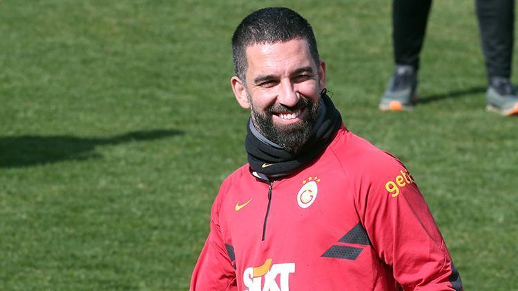 Galatasarayda Arda Turan, Fenerbahçe derbisinin önemine vurgu yaptı Sezonun en önemli anı