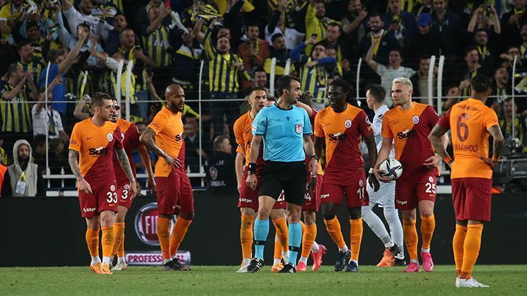 Galatasaraydan Fenerbahçe derbisinde faul itirazı