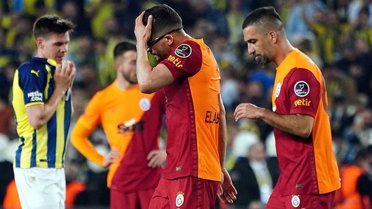 Galatasaray Fenerbahçeye karşı tarihi fırsatı kaçırdı Üst üste 3. kez...