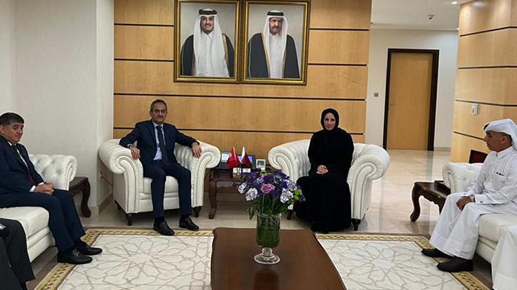 Milli Eğitim Bakanı Özer, Katarlı mevkidaşı Al-Nuaimi ile bir araya geldi