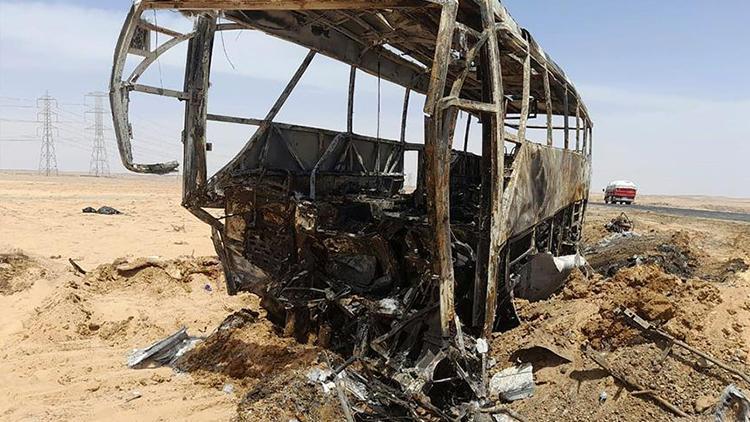 Mısırda korkunç kaza 10 ölü, 14 yaralı
