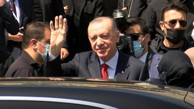 Erdoğan cuma namazını Ayasofya Camiinde kıldı