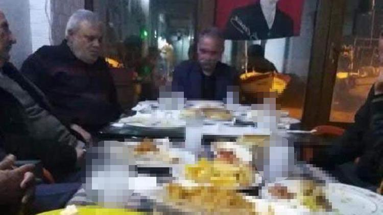 Zonguldakta Ramazan ayında içki masasını paylaşan partili CHPden istifa etti