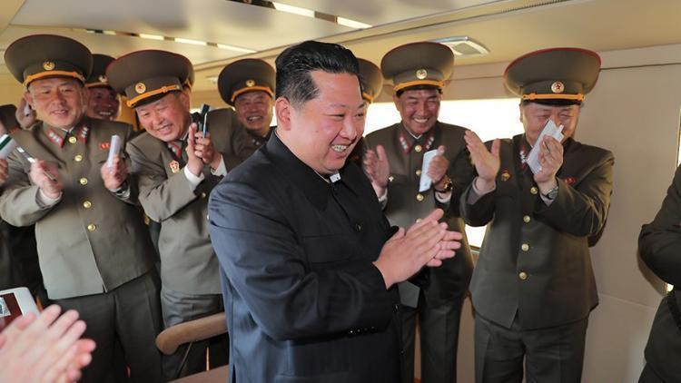 Kuzey Kore açıkladı: Kim Jong Unun gözetiminde gerçekleştirildi