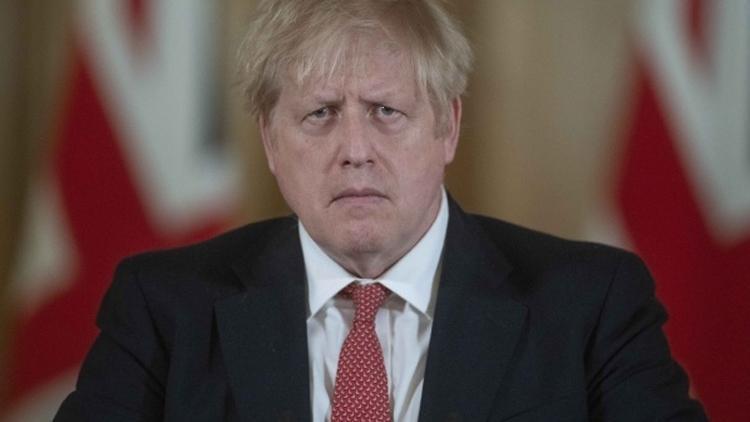 Boris Johnsonı çok zor günler bekliyor