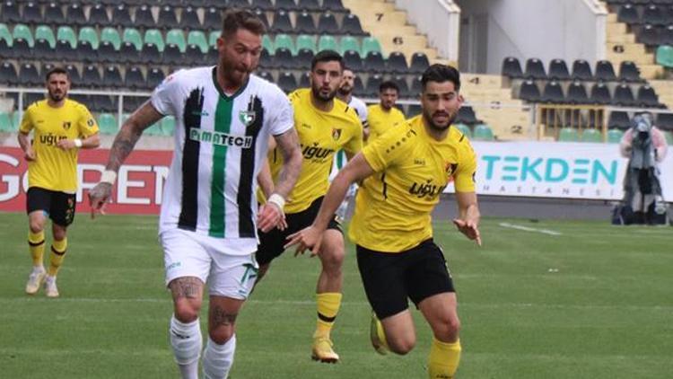 Denizlispor, 7 gollü maçta İstanbulsporu devirdi