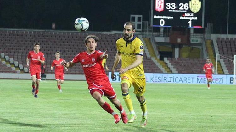 Lider MKE Ankaragücü, Balıkesirspori 2 golle geçti